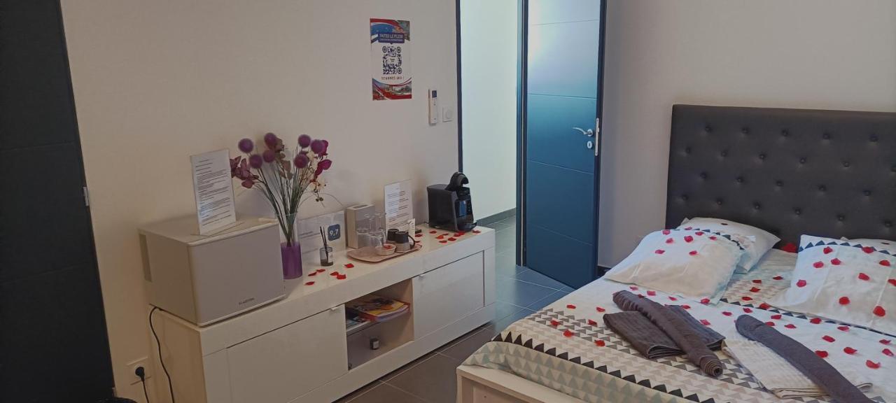Chambre Cosy Adults Only Agde Buitenkant foto